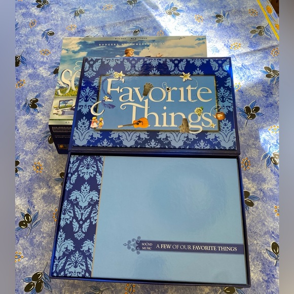 The Sound of Music 45th Anniversary Limited Edition Gift Set - Picture 12 of 16